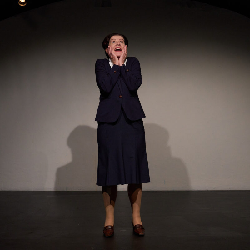 Anita Zieher als Maria Emhart